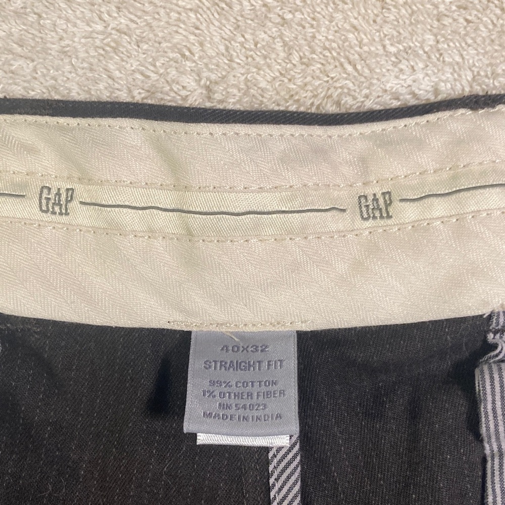 GAP Straight Fit Pinstripe Chinos - Dark Gray Size:40x30